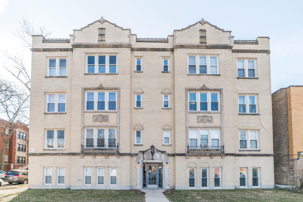 6104 N Rockwell St. #2B, Chicago, IL 60659