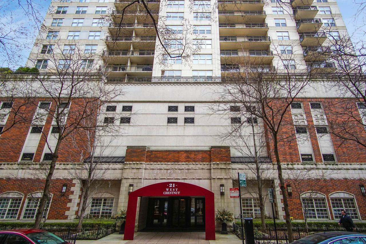21 W Chestnut St. #505, Chicago, IL 60610