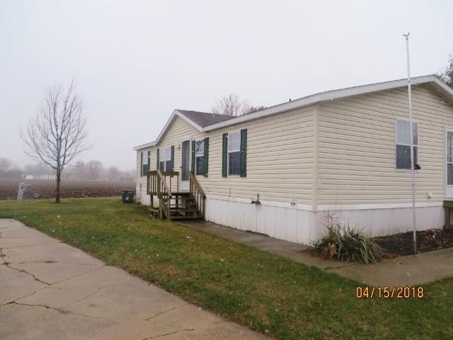 16 W Wasson Rd. #9, Amboy, IL 61310