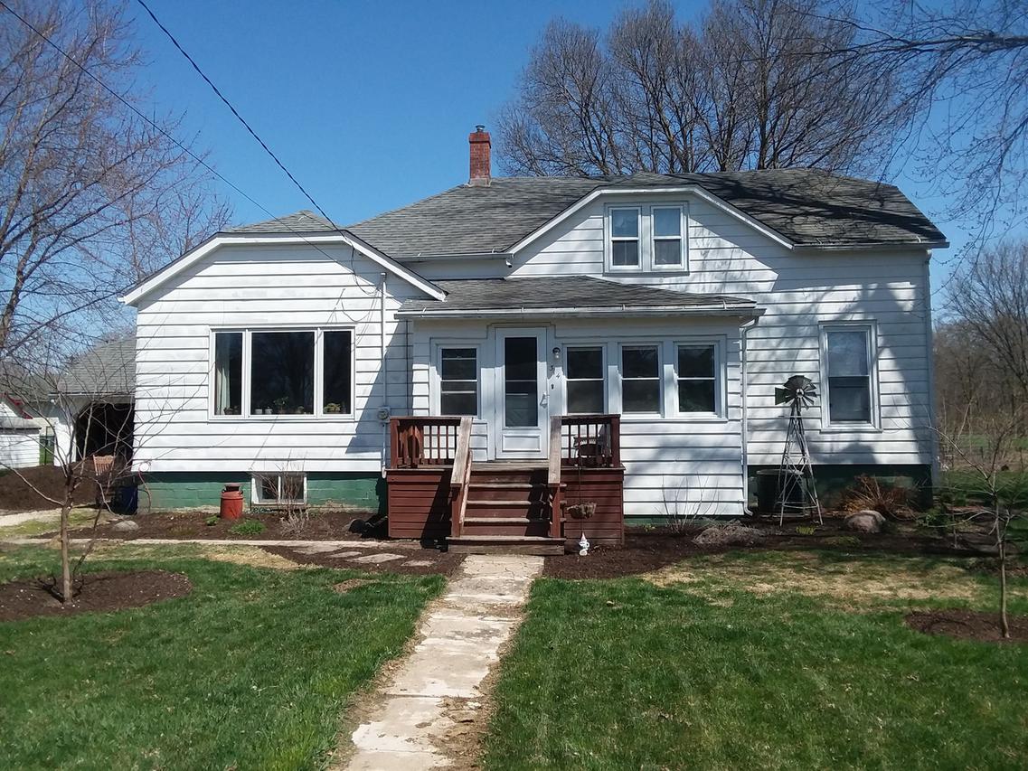314 S Second St., Manlius, IL 61338