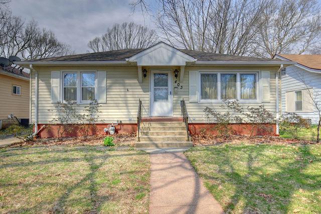 403 N Carson Ave., Champaign, IL 61822