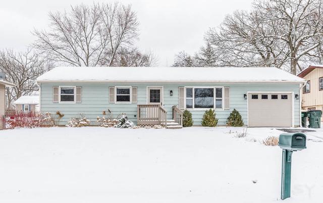 2015 W Oakleaf Dr., Mchenry, IL 60050