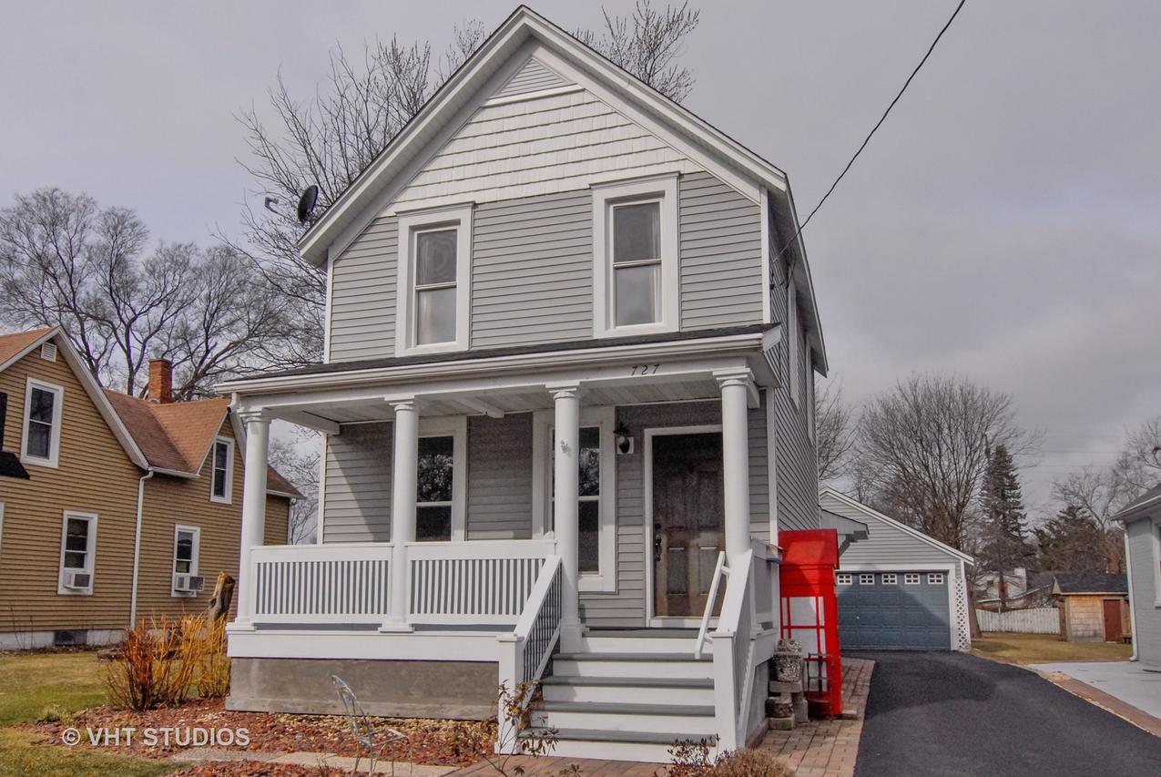 727 Park Ave., Sycamore, IL 60178