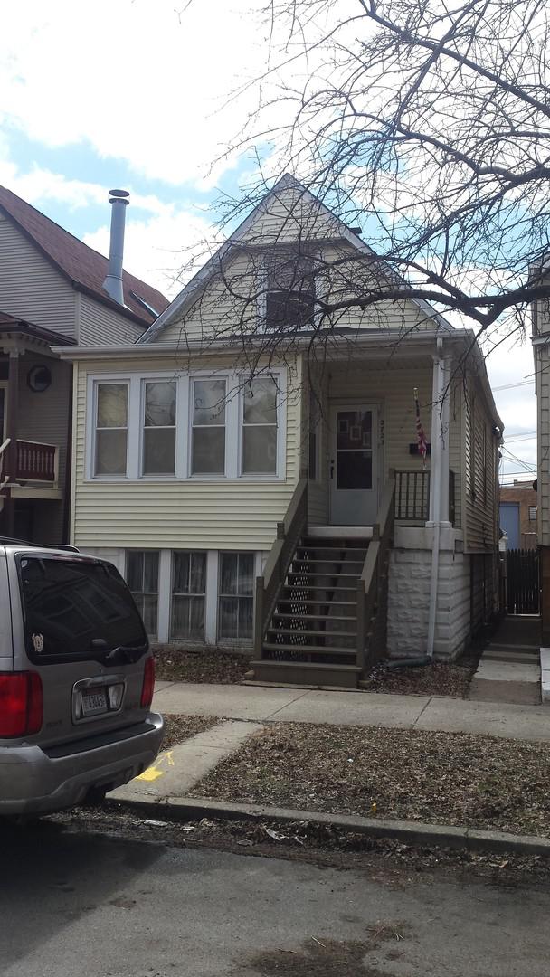 2723 W Melrose St., Chicago, IL 60618