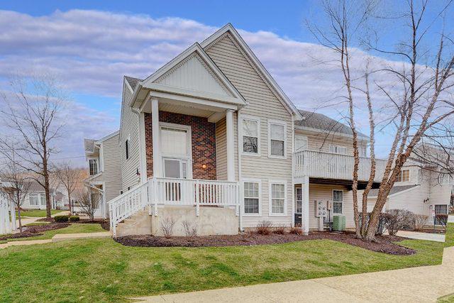 613 Hidden Creek Ln., North Aurora, IL 60542