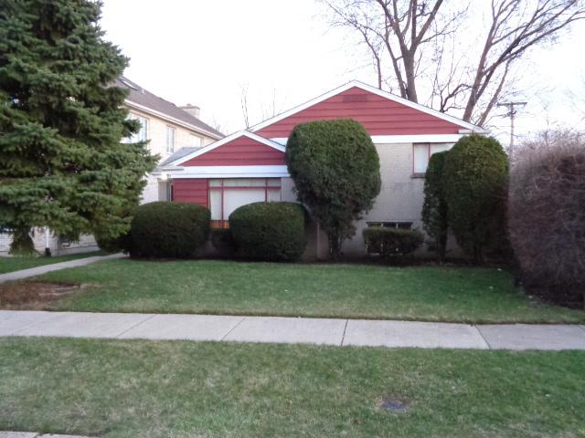 3945 W Greenleaf Ave., Lincolnwood, IL 60712