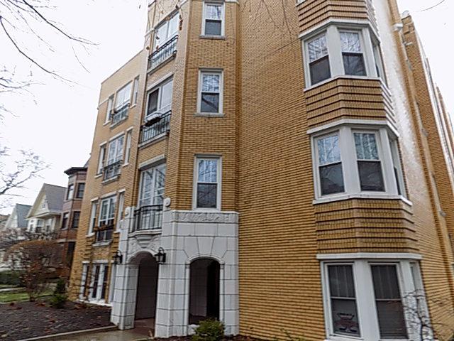 225 N Grove Ave. #2, Oak Park, IL 60302