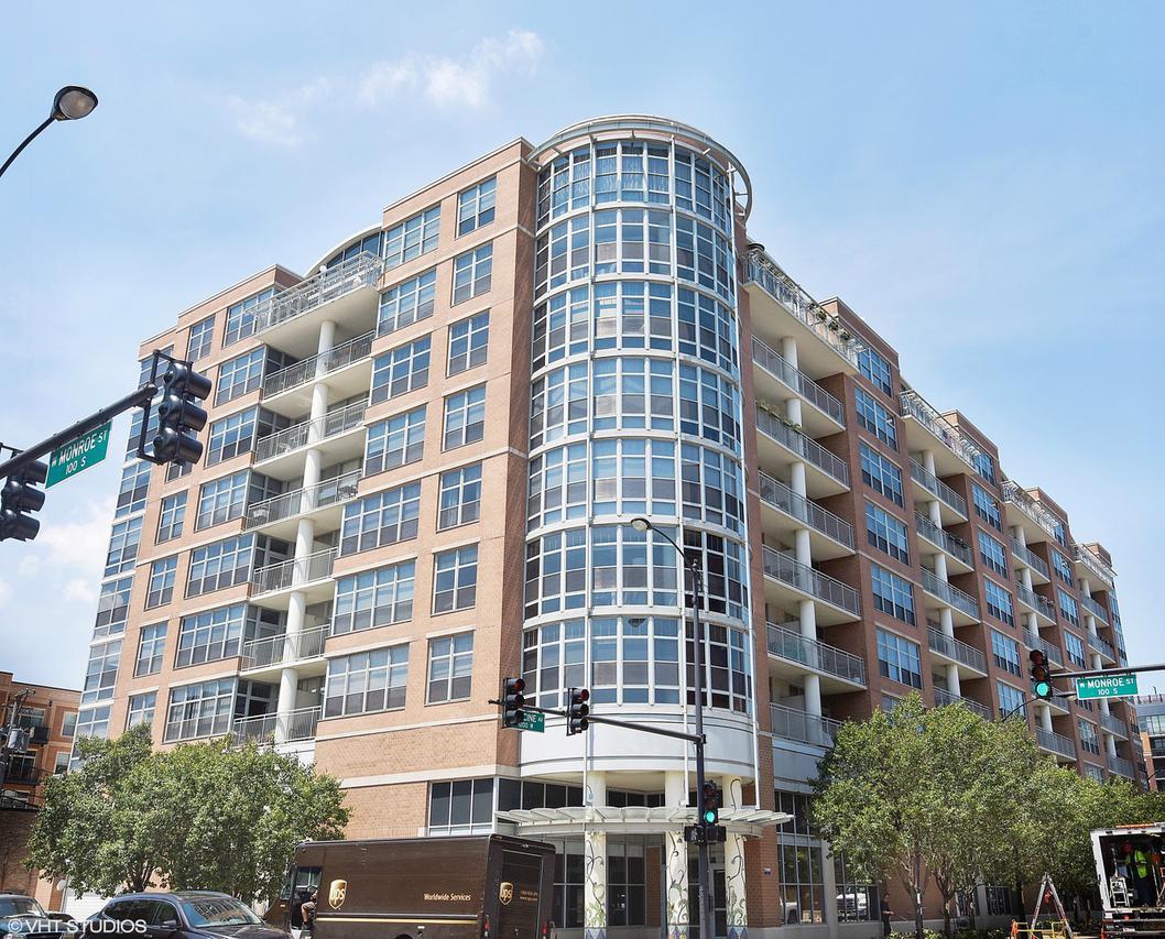 1200 W Monroe St. #904, Chicago, IL 60607