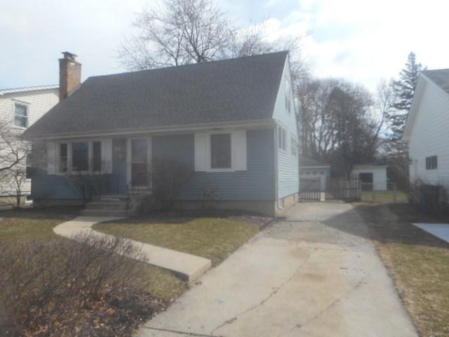 1005 Santa Rosa Ave., Wheaton, IL 60187