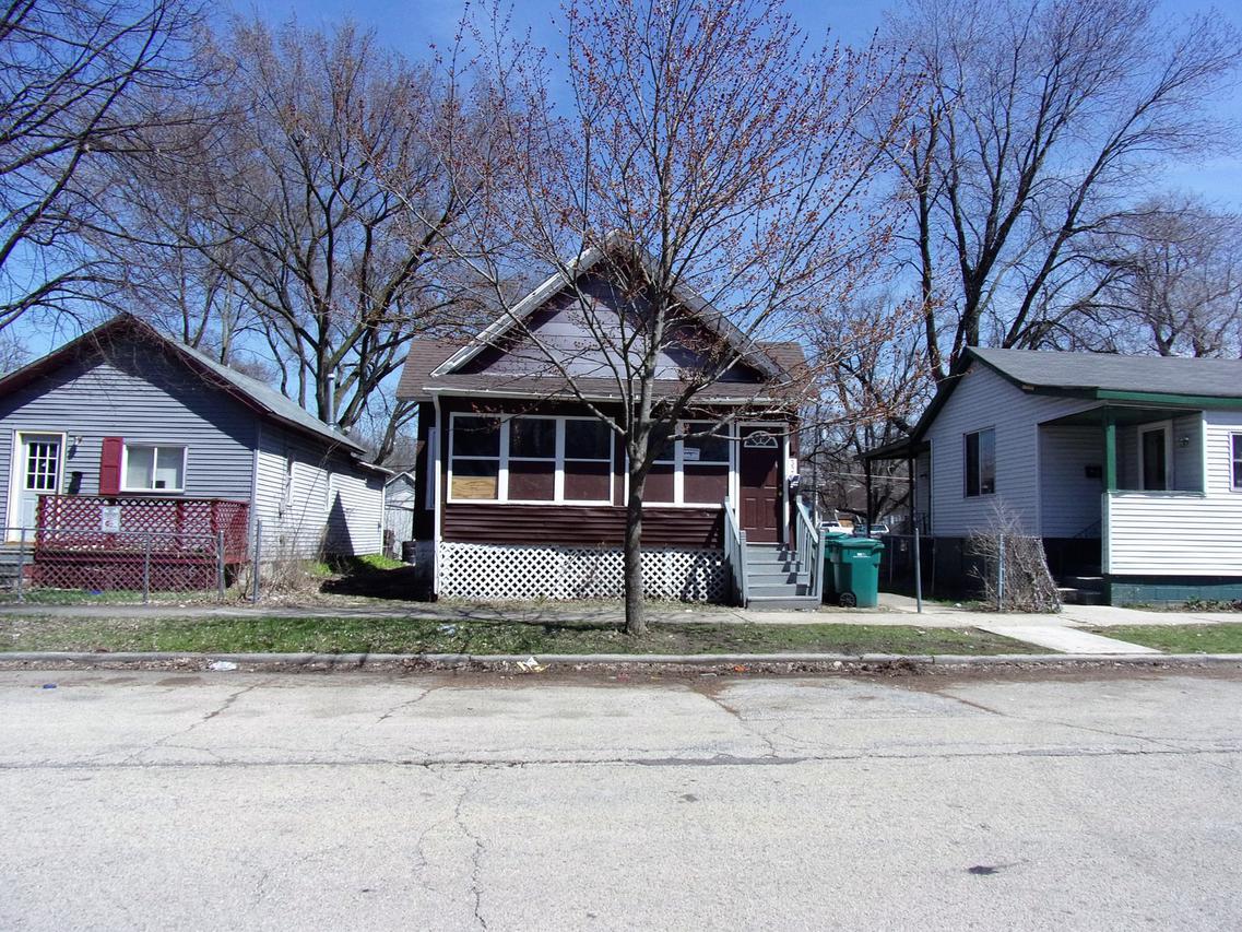 328 S Joliet St., Joliet, IL 60436