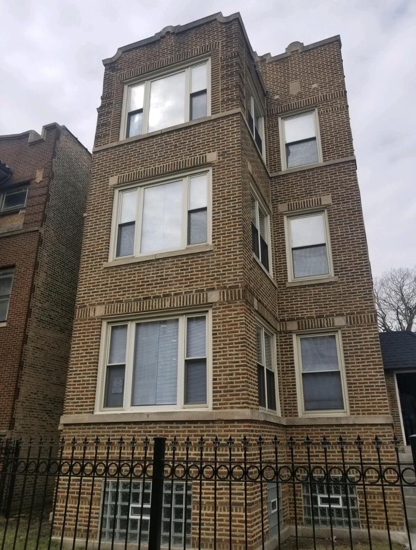 7130 S Yates Blvd., Chicago, IL 60649