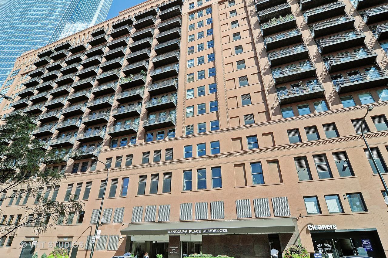 165 N Canal St. #1311, Chicago, IL 60606