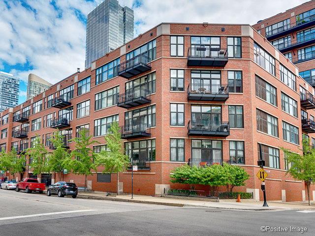 333 W Hubbard St. #704, Chicago, IL 60654