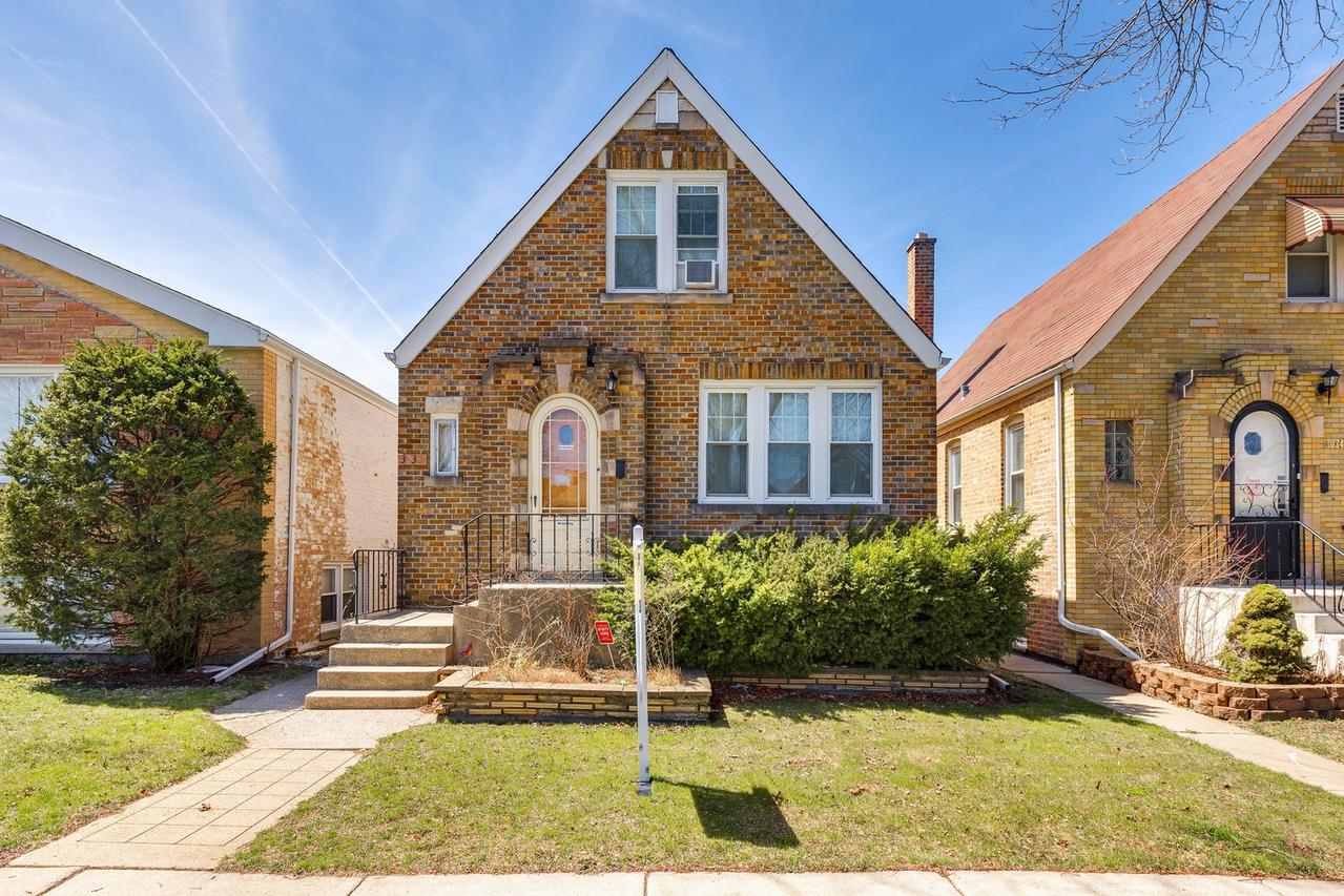 3030 N Nagle Ave., Chicago, IL 60634