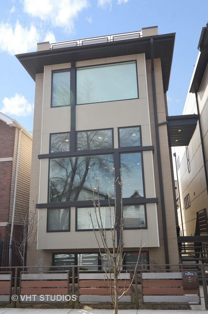 1939 W Race Ave., Chicago, IL 60622