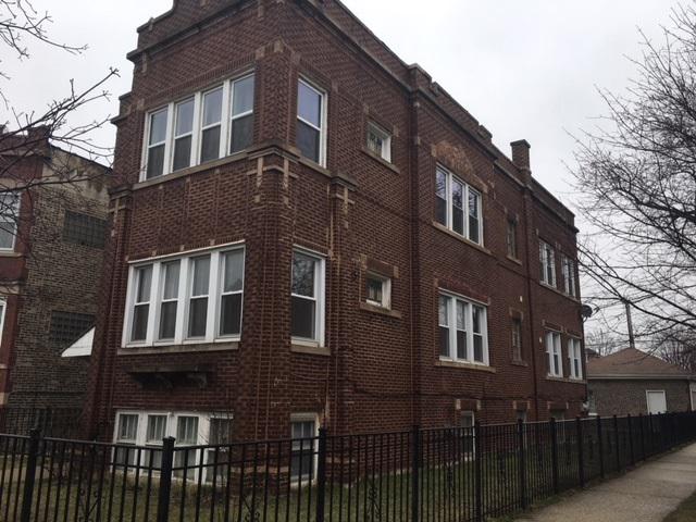 1935 S 58th Ave., Cicero, IL 60804