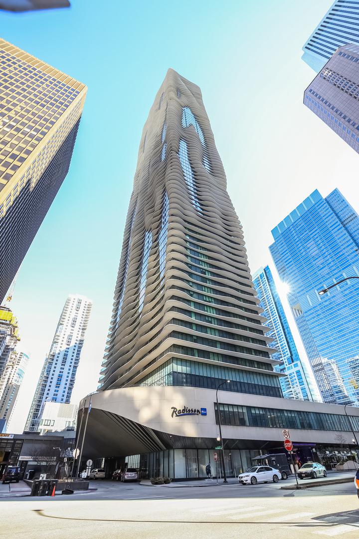 225 N Columbus Dr. #5408, Chicago, IL 60601