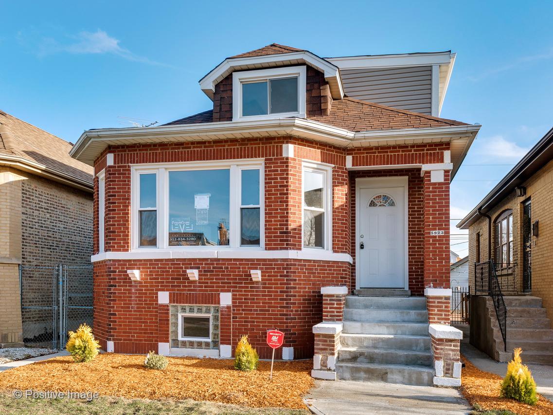 5923 W Newport Ave., Chicago, IL 60634