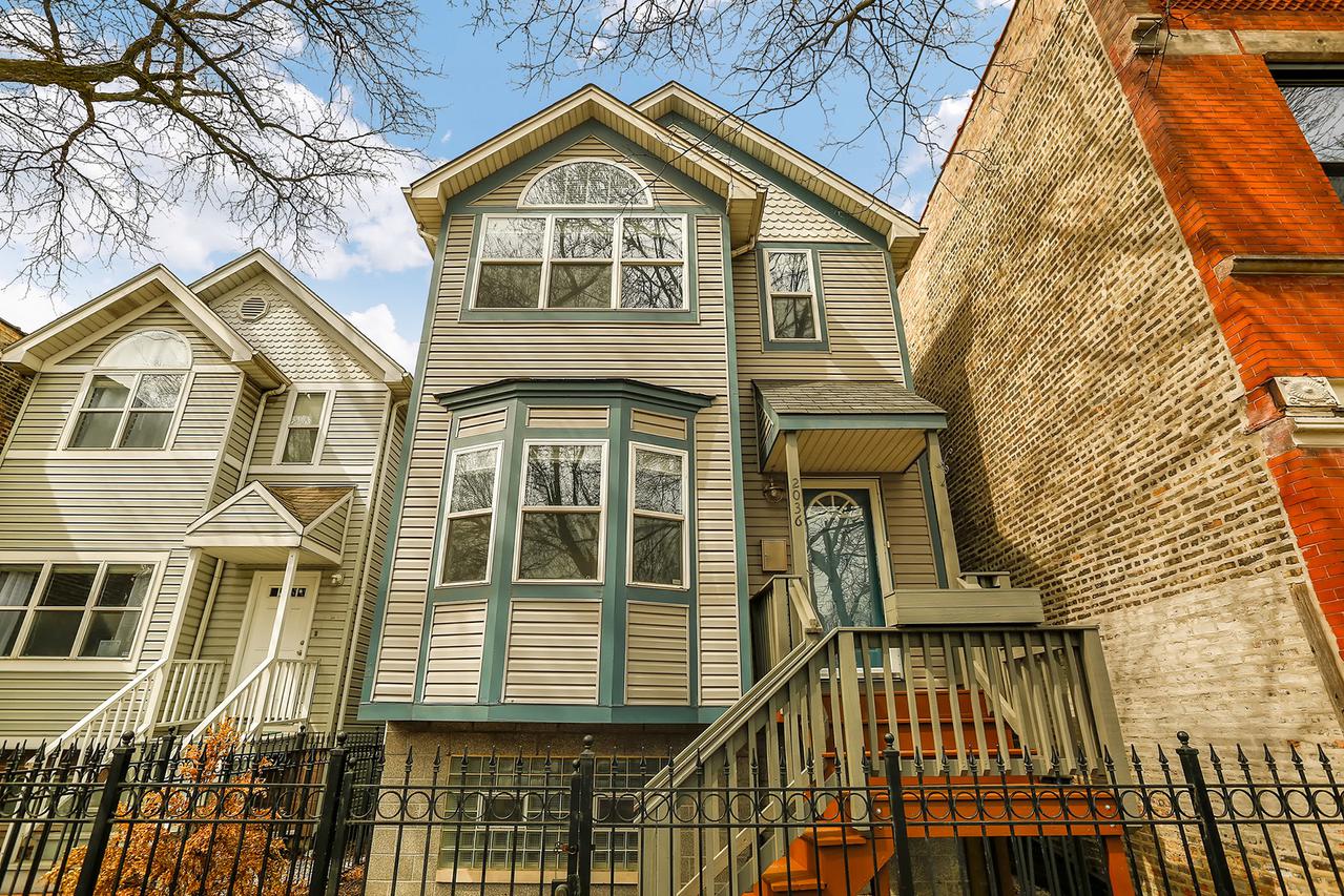 2036 N Oakley Ave., Chicago, IL 60647