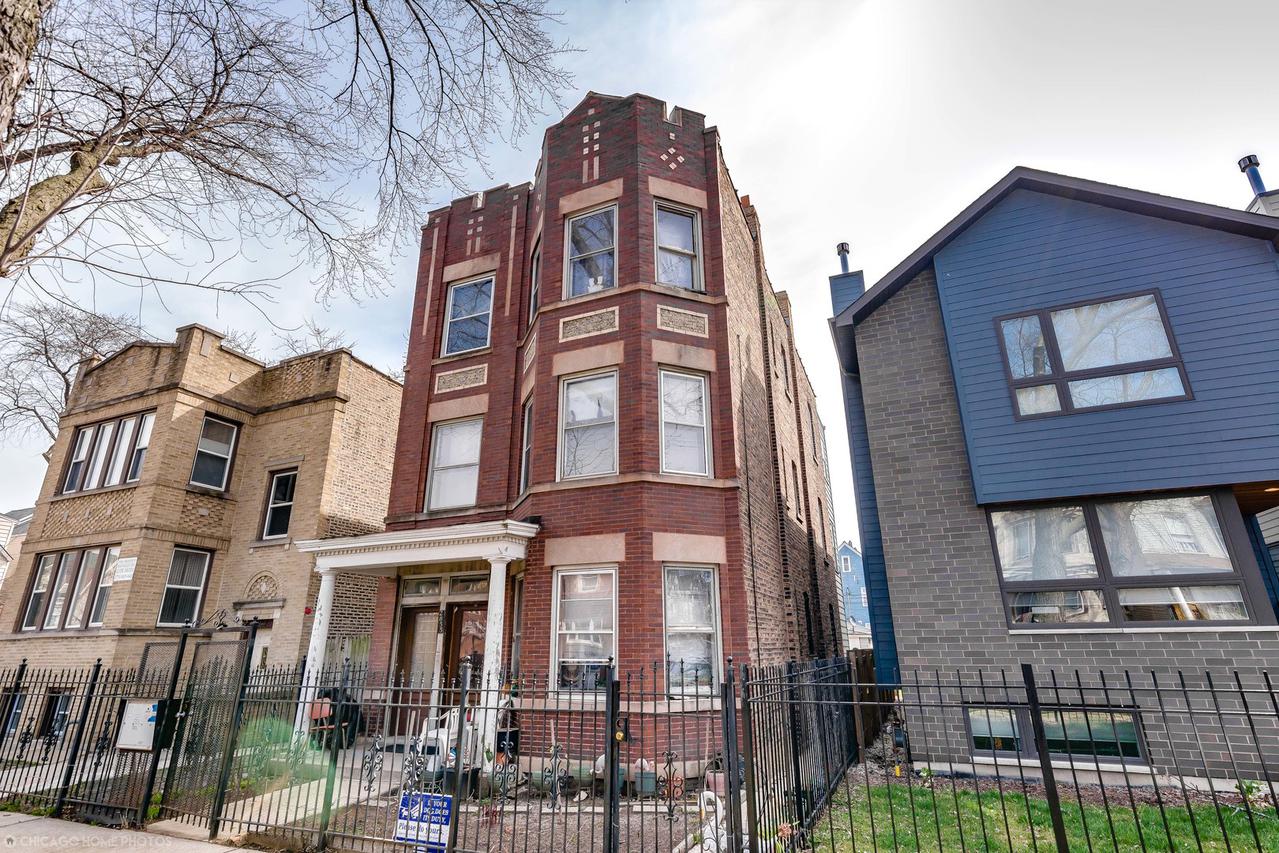 2855 N Avers Ave., Chicago, IL 60618