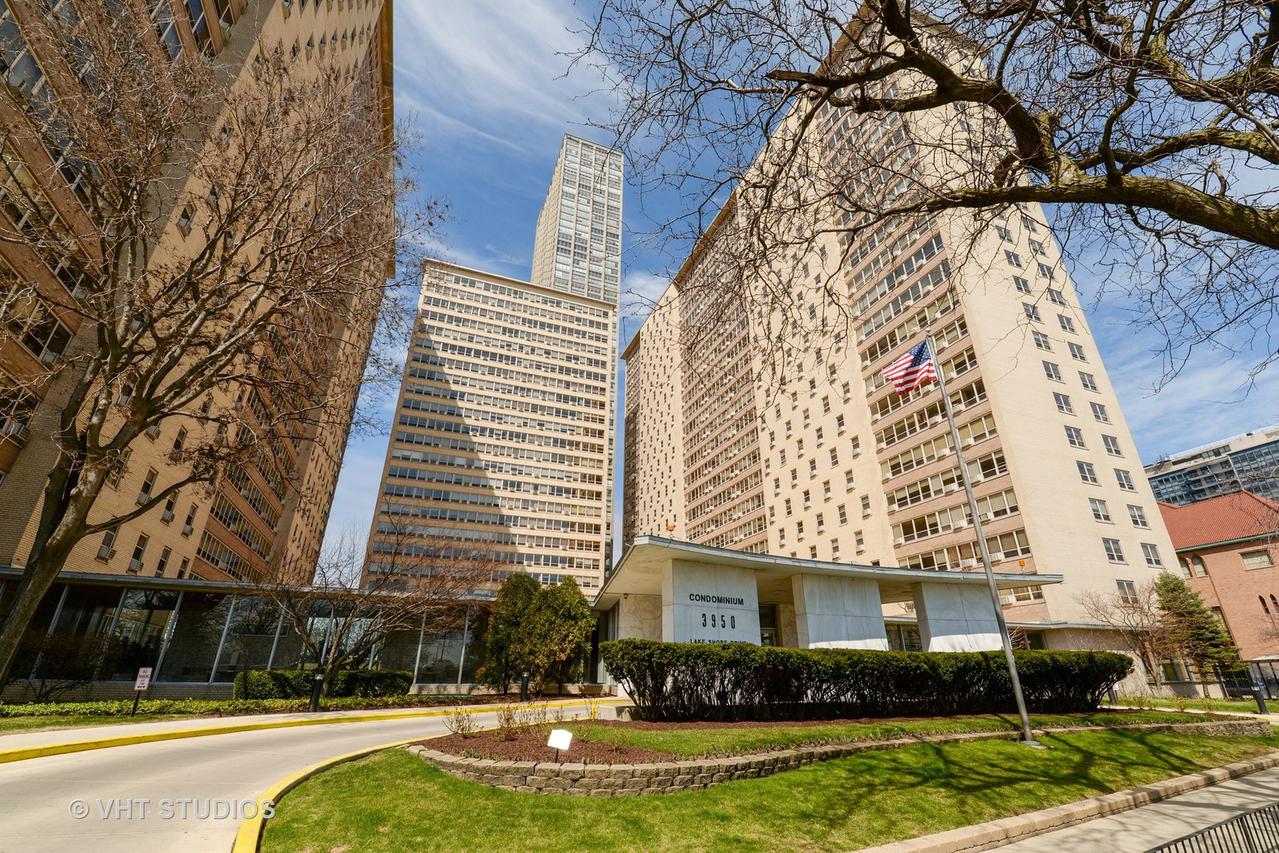 3950 N Lake Shore Dr. #1311, Chicago, IL 60613