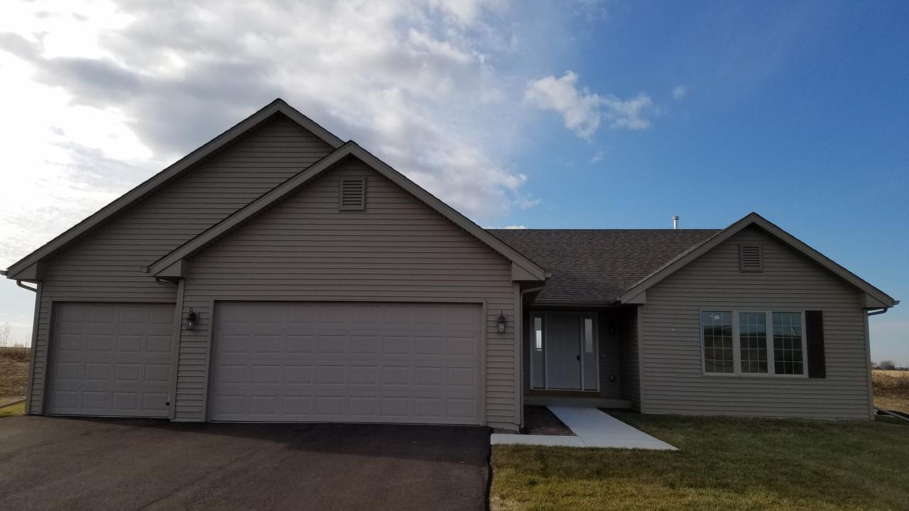 928 White Birch Ln., Davis Junction, IL 61020