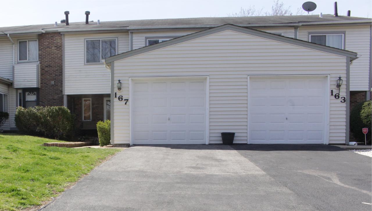 167 Roberts Rd., Bolingbrook, IL 60440