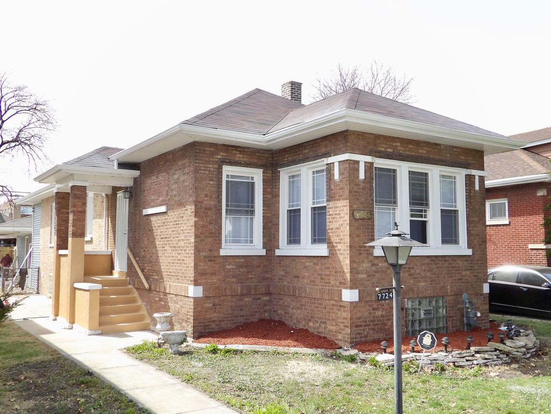 7724 S Chappel Ave., Chicago, IL 60649