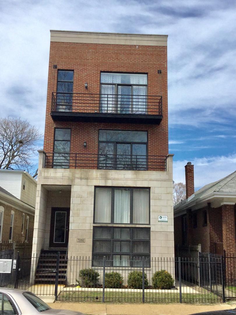 7242 S Ridgeland Ave., Chicago, IL 60649