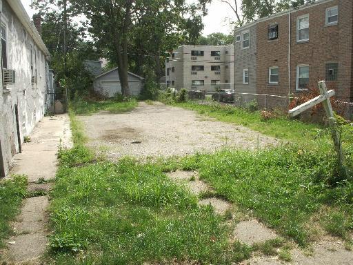 6555 N Seeley Ave., Chicago, IL 60645