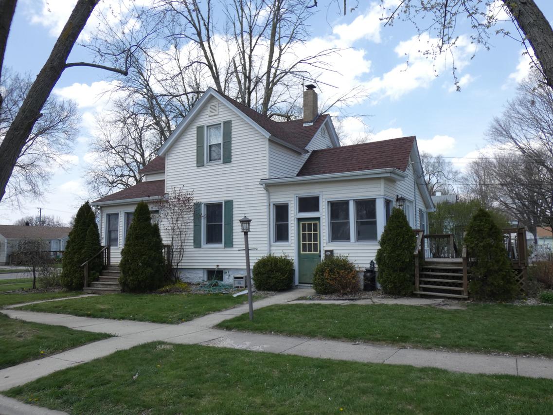 312 N Forest Ave., Bradley, IL 60915