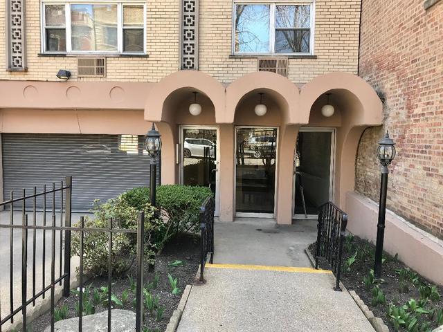 619 W Stratford Pl. #304, Chicago, IL 60657