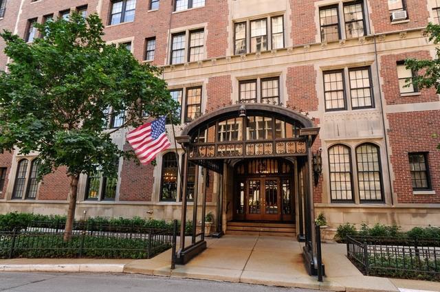 1120 N Lake Shore Dr. #11B, Chicago, IL 60611