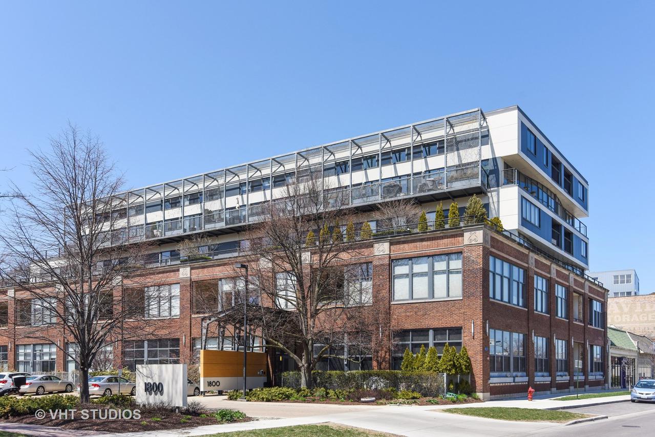 1800 Ridge Ave. #203, Evanston, IL 60201