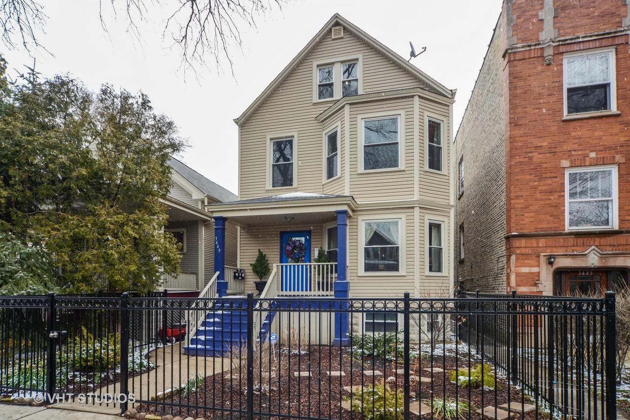 3449 N Hamlin Ave., Chicago, IL 60618