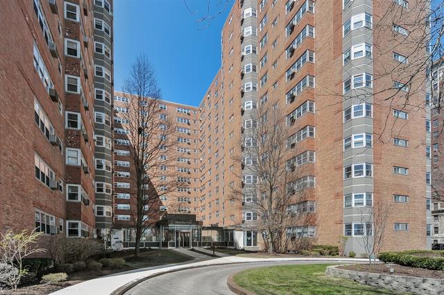 4960 N Marine Dr. #712, Chicago, IL 60640