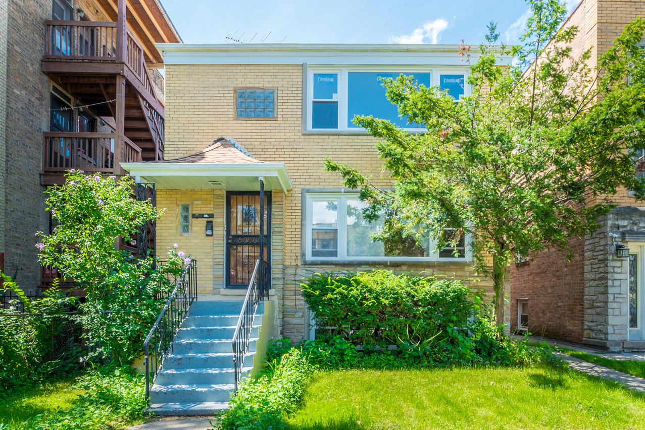 6224 N Whipple St., Chicago, IL 60659