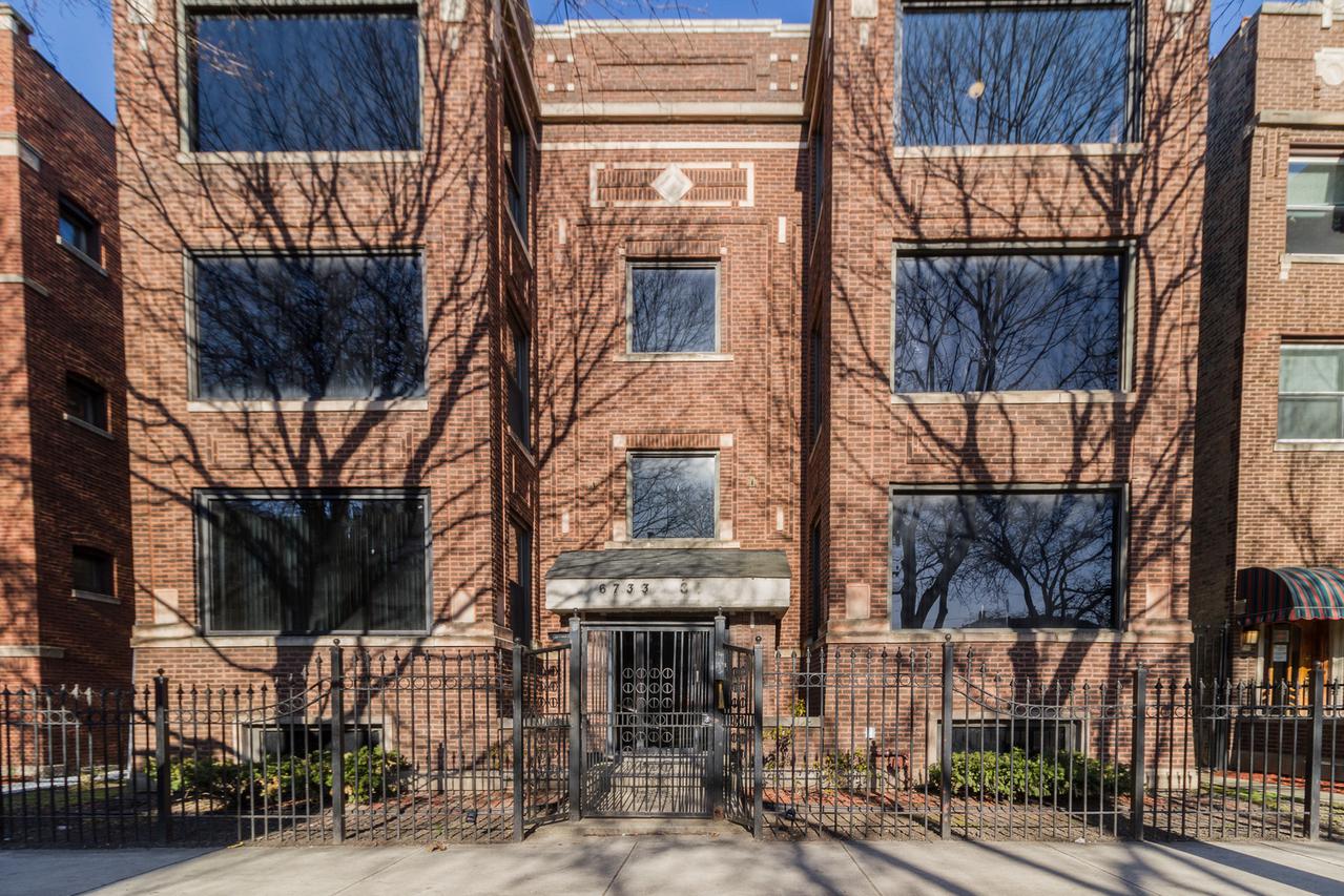 6735 S Ridgeland St. #3S, Chicago, IL 60649