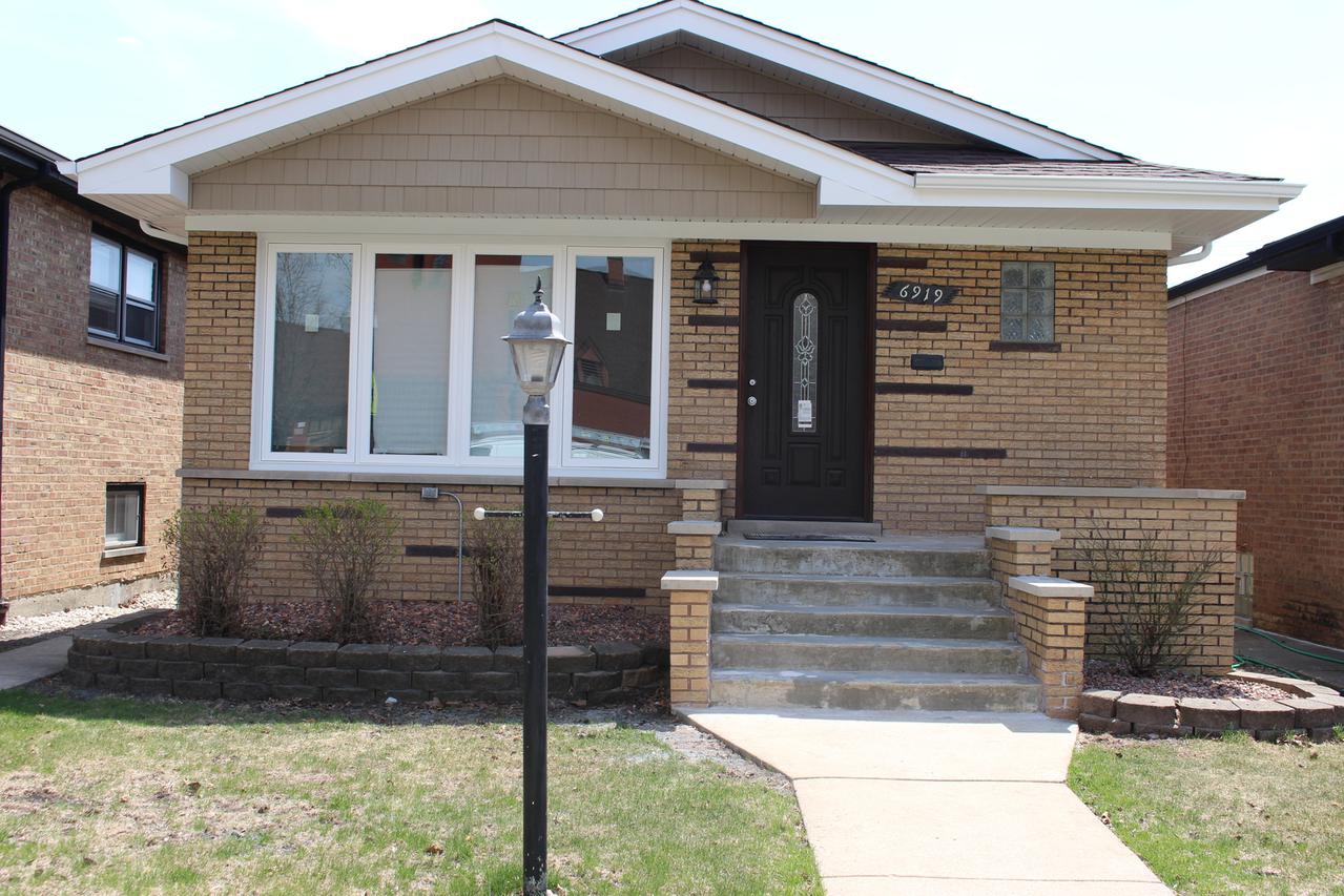 6919 W 64th St., Chicago, IL 60638