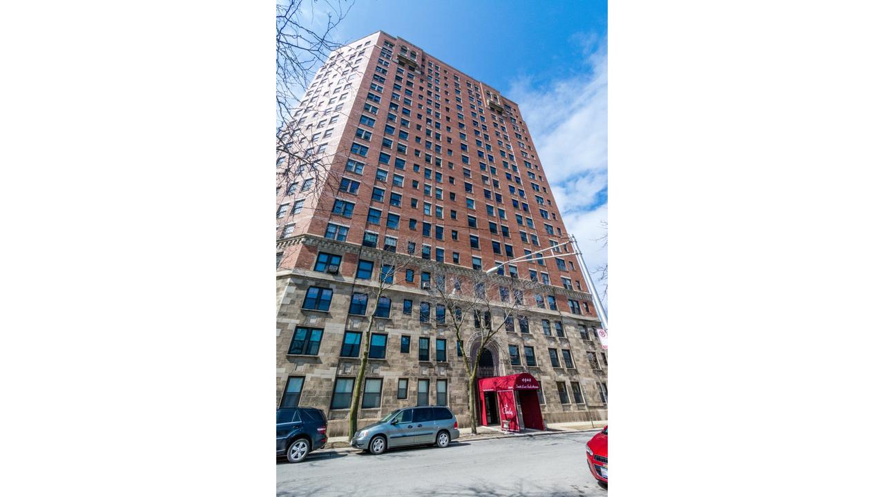 4940 S East End Ave. #4B, Chicago, IL 60615