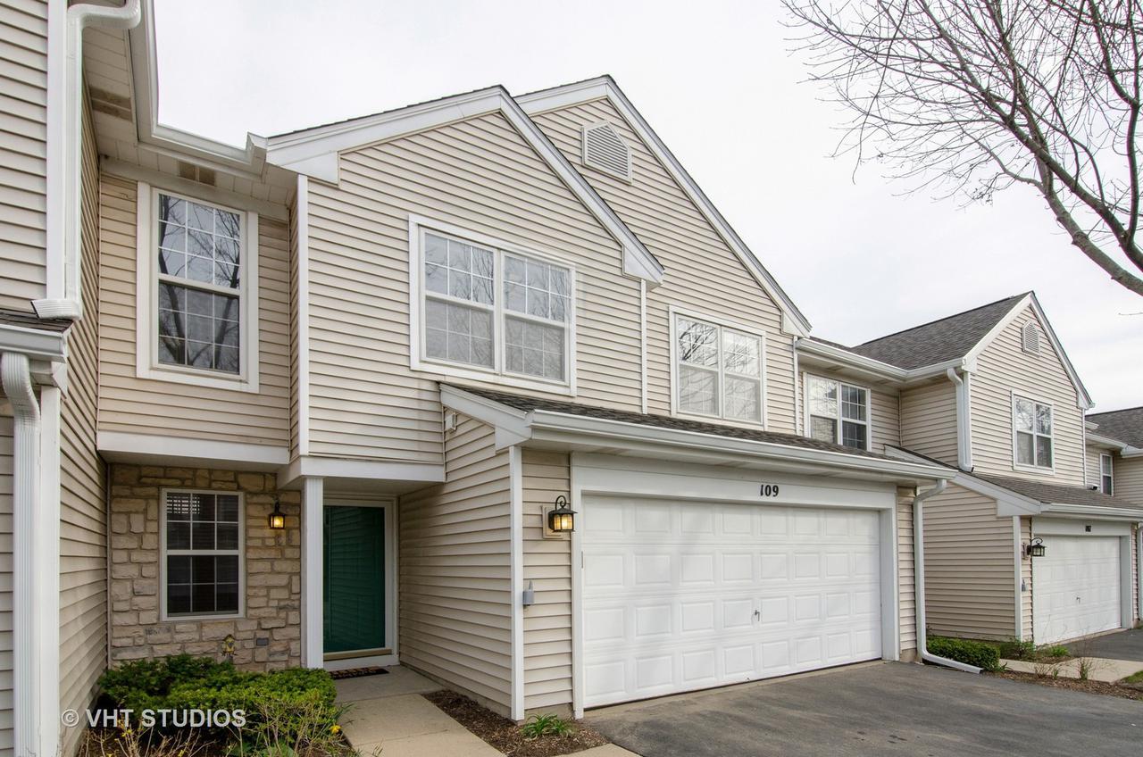 109 Parkview Dr., Wauconda, IL 60084