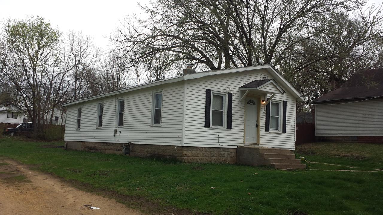 521 Willard Ave., Rockford, IL 61101