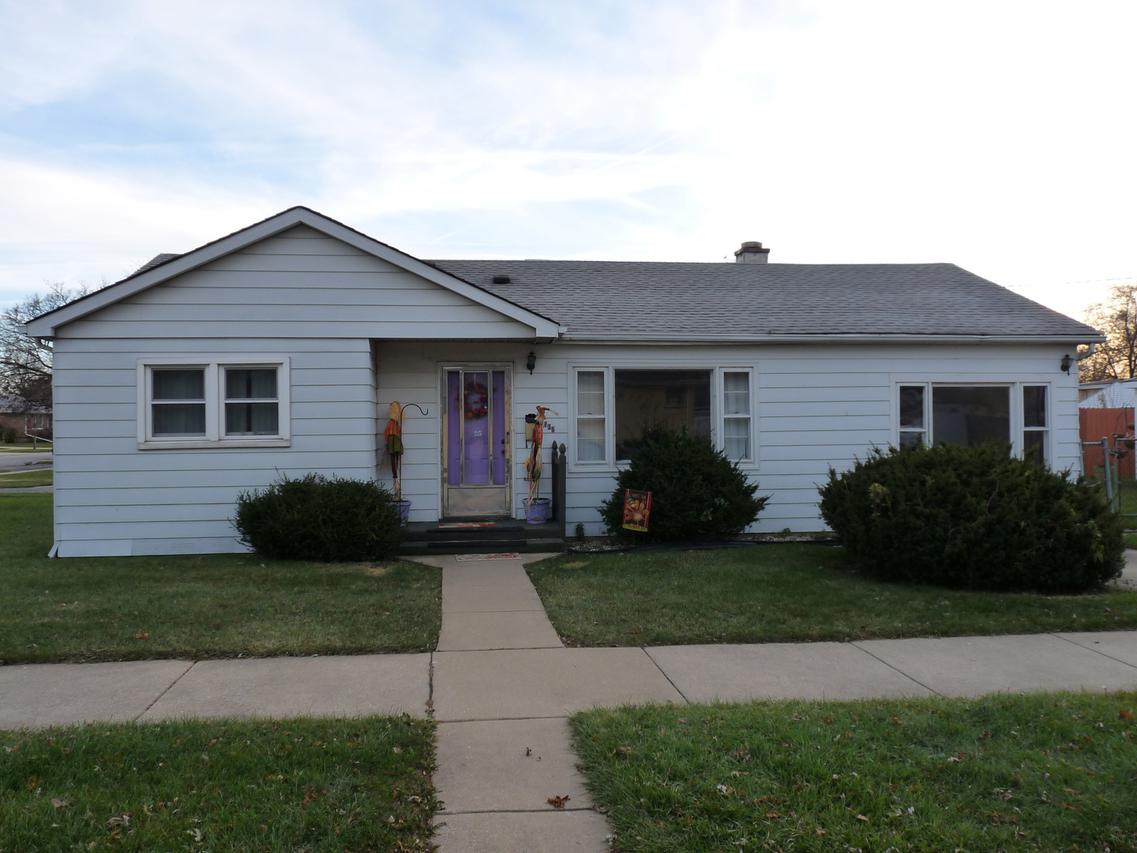 5735 W 80th St., Burbank, IL 60459