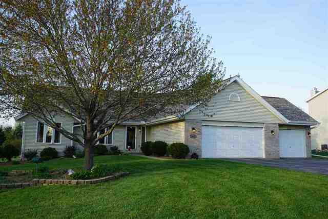 6646 Prairie Flower, Roscoe, IL 61073