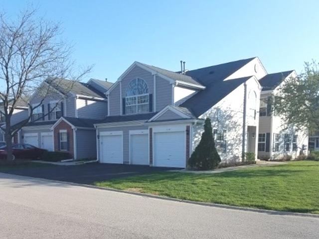 16 Truman Ct. #A, Streamwood, IL 60107