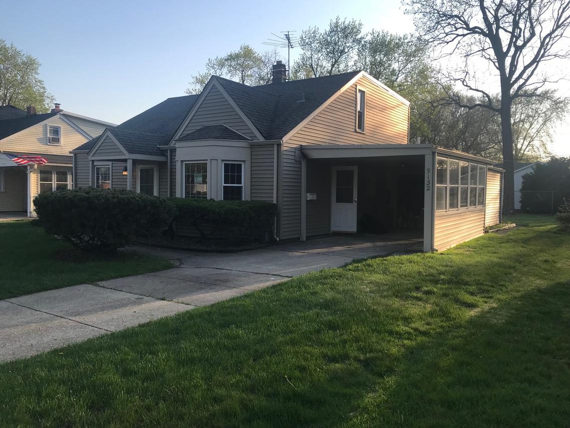 9132 Menard Ave., Oak Lawn, IL 60453