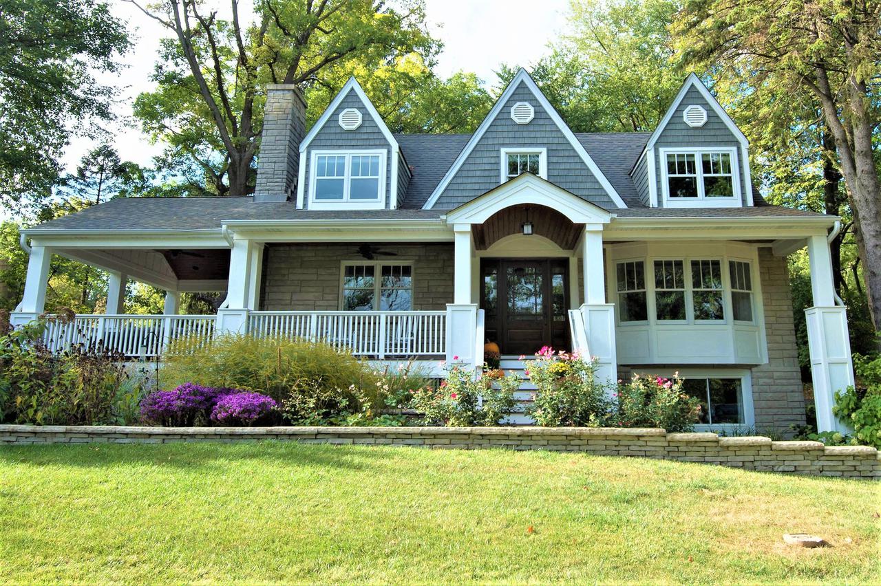 21W340 Hill Ave., Glen Ellyn, IL 60137