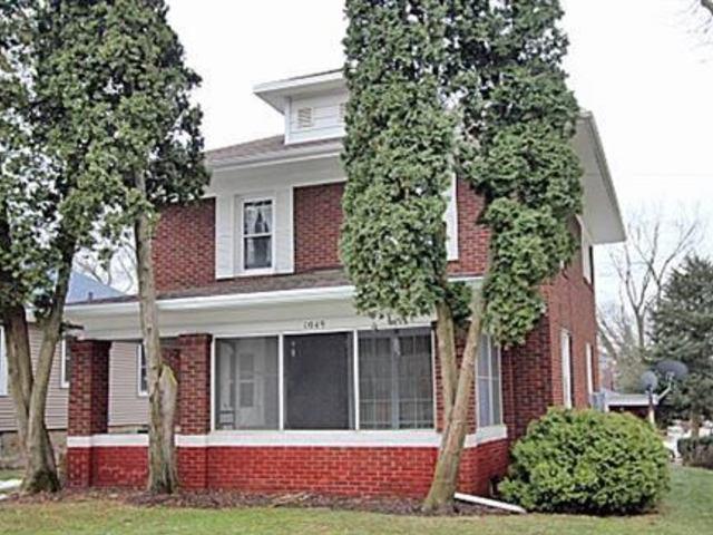 1049 W Lincoln Blvd., Freeport, IL 61032
