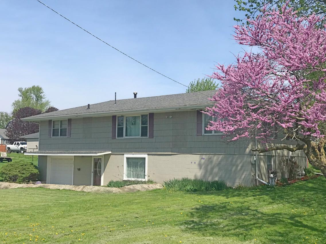 203 W Jackson St., Ohio, IL 61349