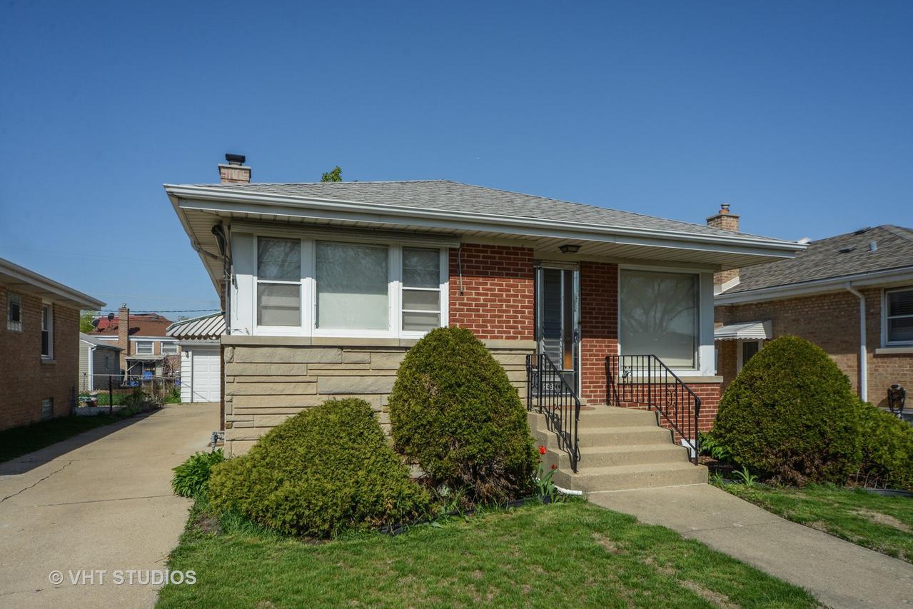 2432 Ernst St., Franklin Park, IL 60131